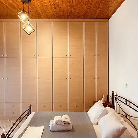 Gialos * Ελαφόνησος